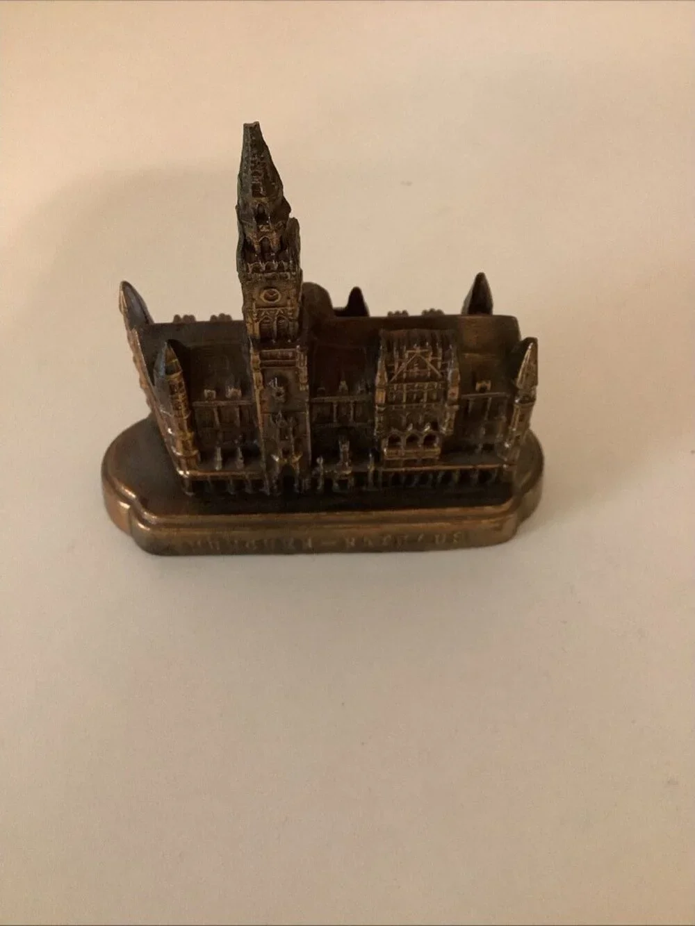 German Metal Souvenir Building Munched - Rathaus, Preowned